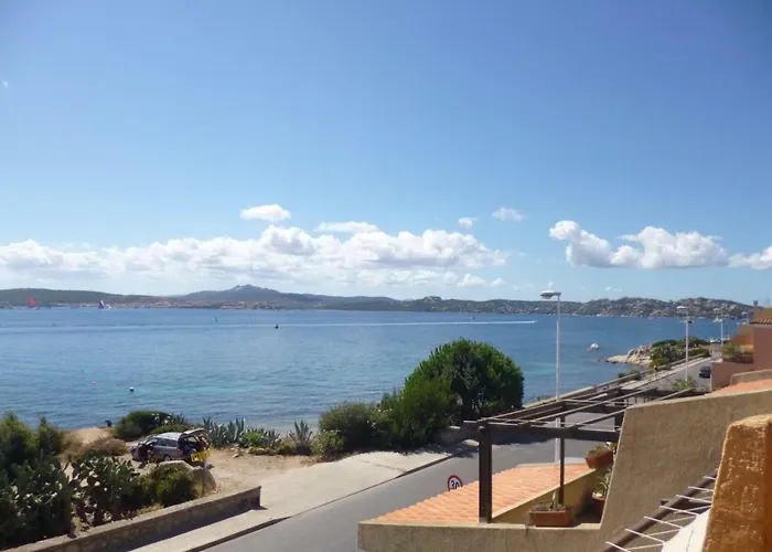 Punta Nera Ла-Маддалена